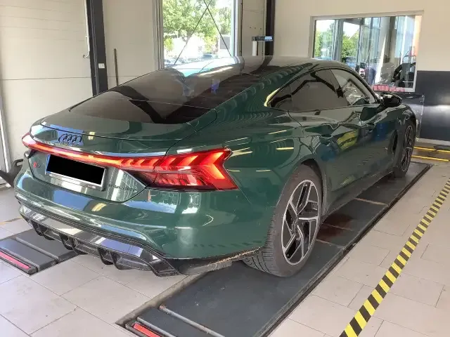 Audi RS e-tron GT