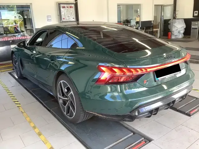 Audi RS e-tron GT