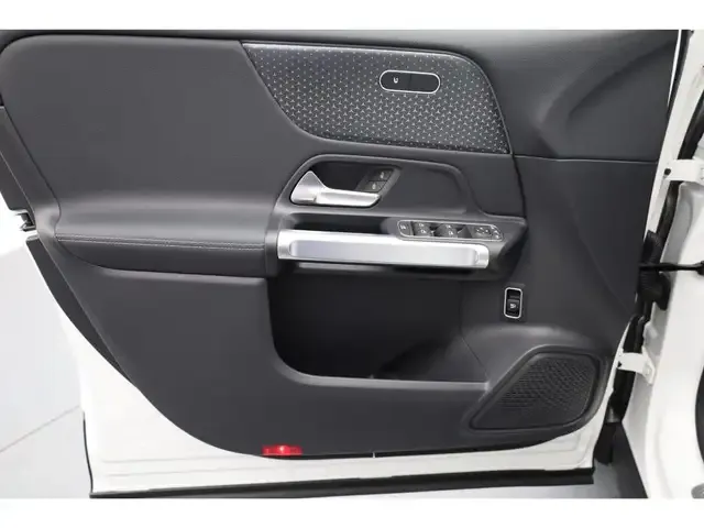 Mercedes-Benz EQB 250