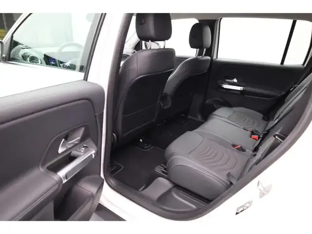 Mercedes-Benz EQB 250