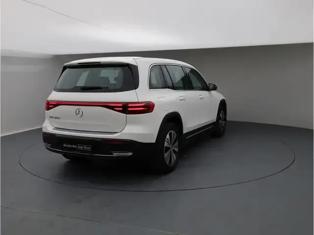 Mercedes-Benz EQB 250