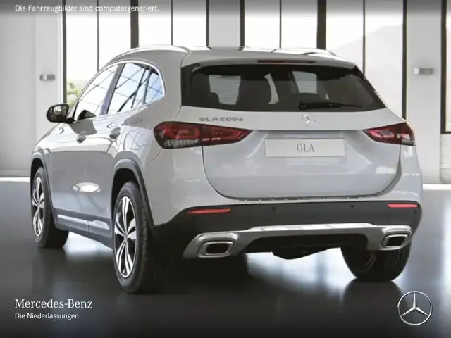 Mercedes-Benz GLA 200