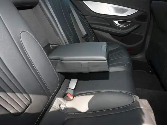 Mercedes-Benz CLS 300