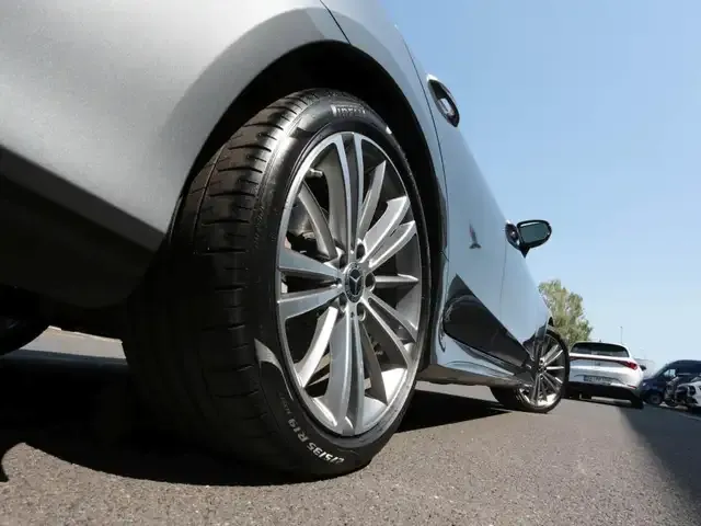 Mercedes-Benz CLS 300
