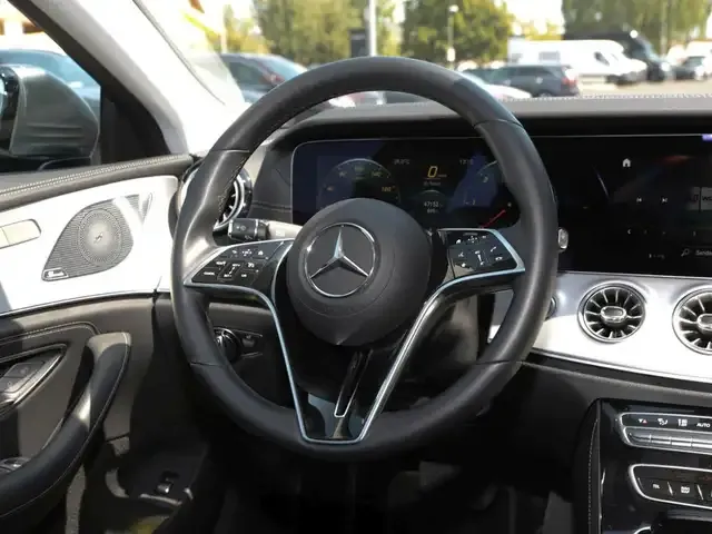 Mercedes-Benz CLS 300