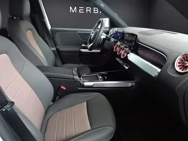 Mercedes-Benz EQB 350