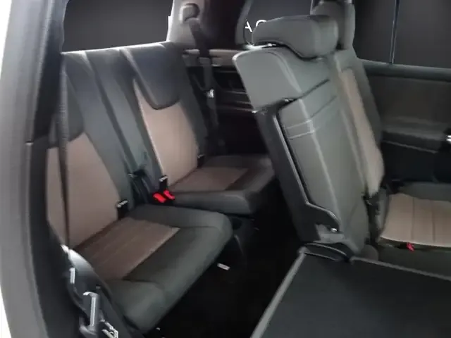 Mercedes-Benz EQB 350