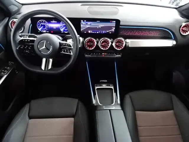 Mercedes-Benz EQB 350