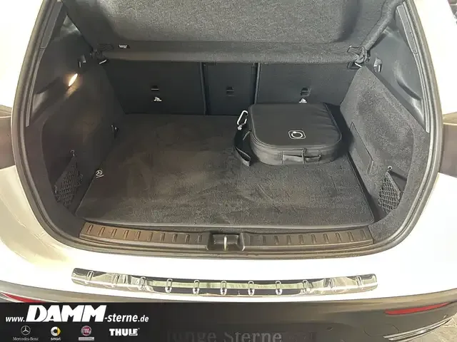 Mercedes-Benz EQA 300