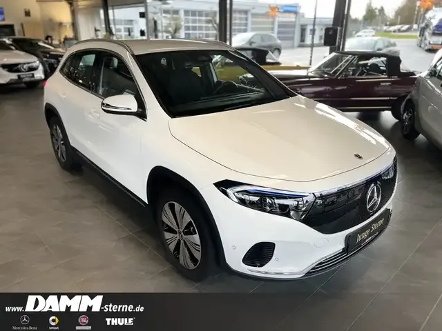 Mercedes-Benz EQA 300