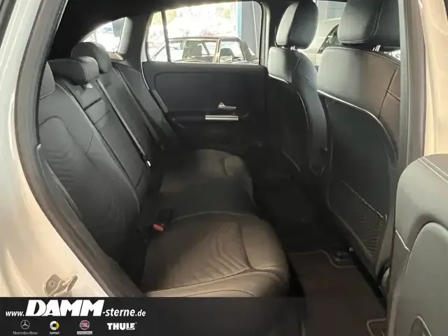 Mercedes-Benz EQA 300