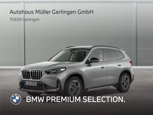 BMW iX1