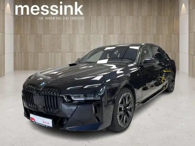 BMW 740