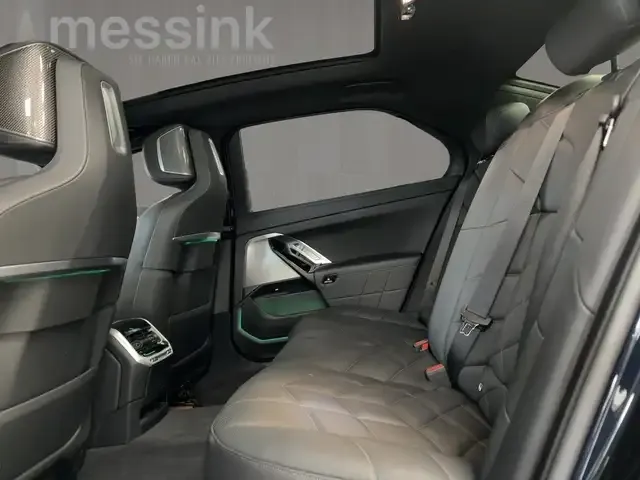 BMW 740