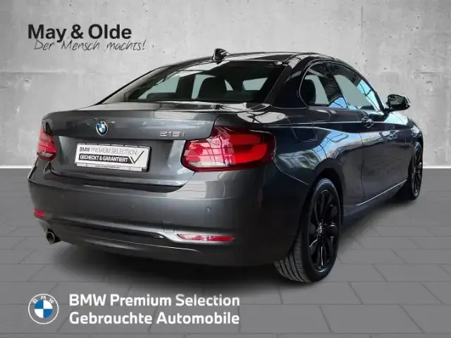 BMW 218