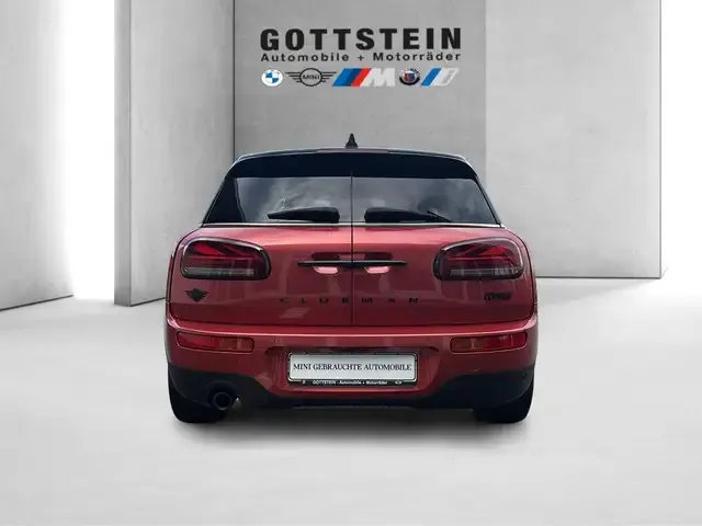 MINI Cooper Clubman