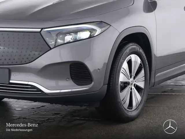 Mercedes-Benz EQA 300