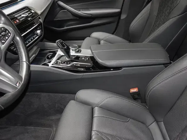 BMW 545