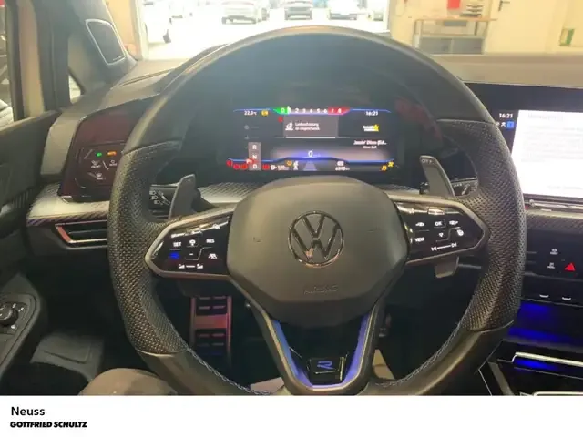 Volkswagen Golf R
