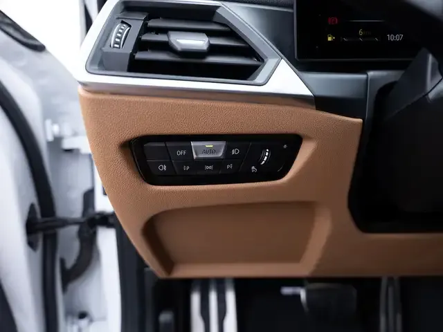 BMW 340