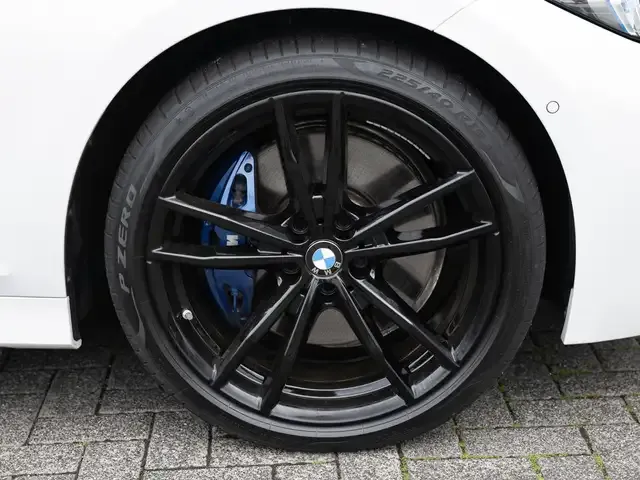 BMW 340