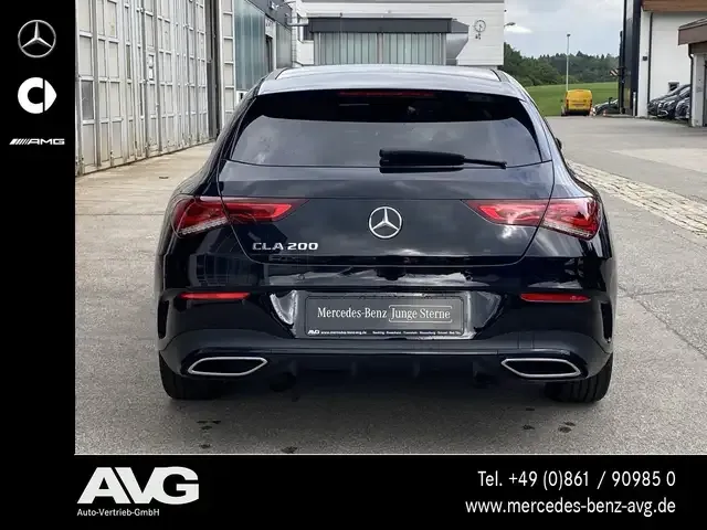 Mercedes-Benz CLA 200