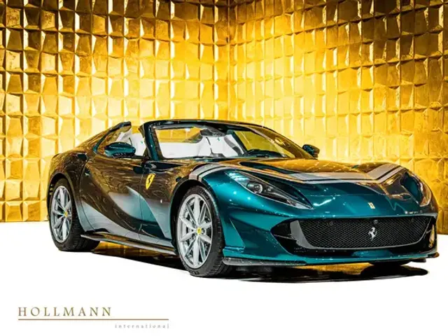 Ferrari 812