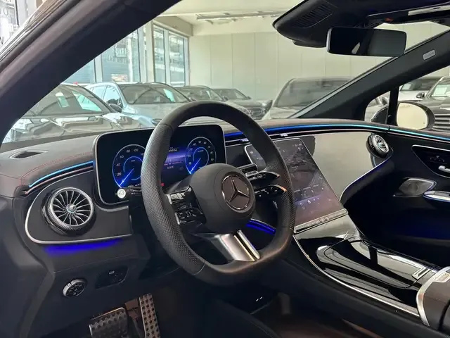 Mercedes-Benz EQE 350