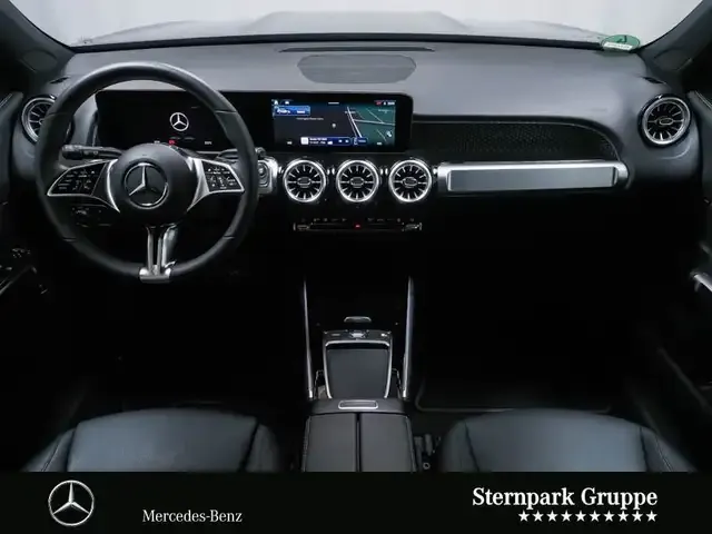 Mercedes-Benz EQB 300
