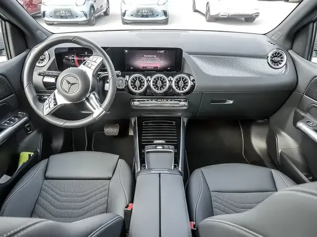 Mercedes-Benz B 200