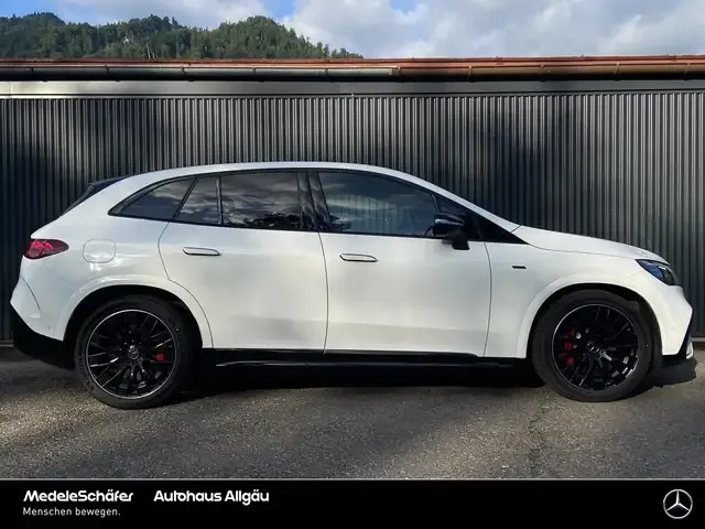 Mercedes-Benz EQE SUV