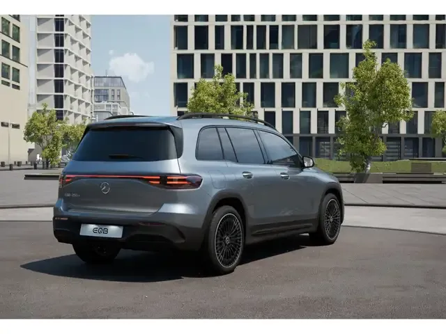 Mercedes-Benz EQB 250