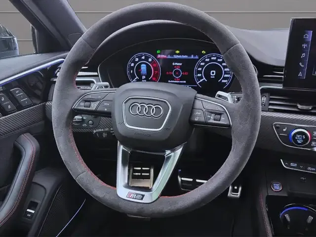 Audi RS4