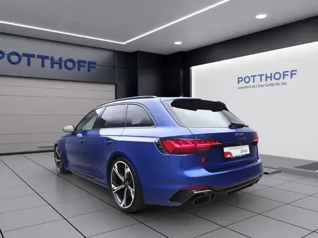 Audi RS4