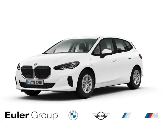 BMW 225