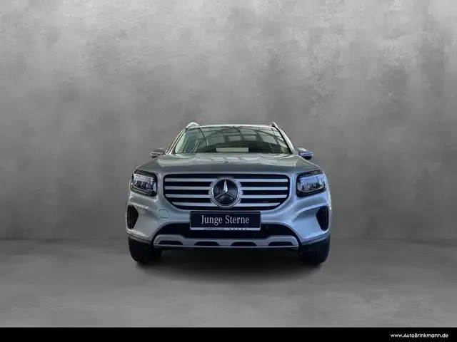 Mercedes-Benz GLB 180