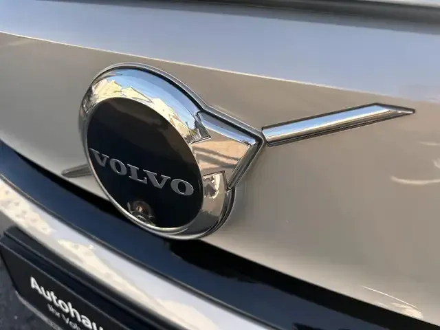 Volvo EX40