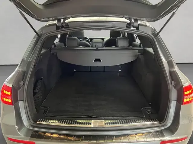 Mercedes-Benz E 400
