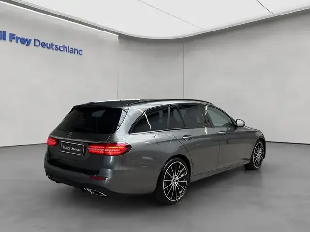 Mercedes-Benz E 400