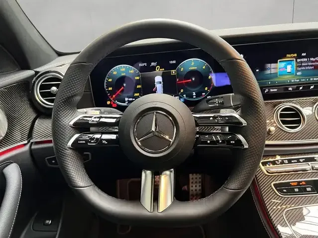 Mercedes-Benz E 400