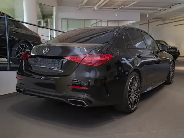 Mercedes-Benz C 220