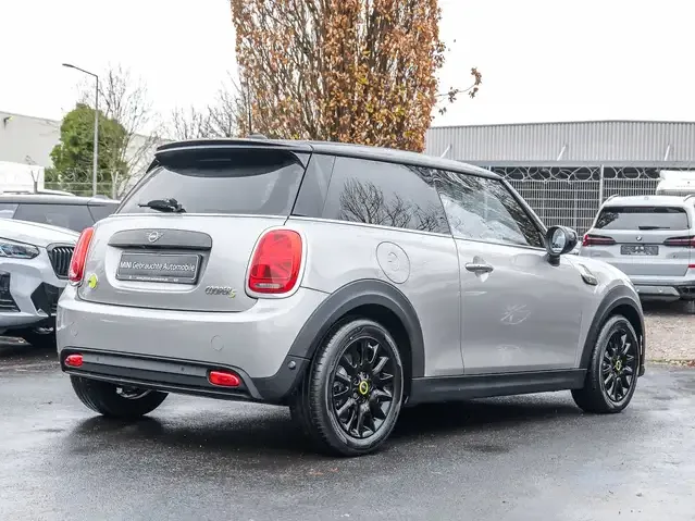 MINI Cooper SE