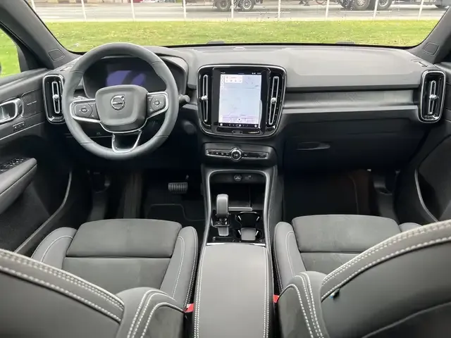 Volvo C40