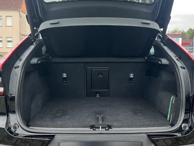Volvo C40