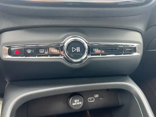 Volvo C40