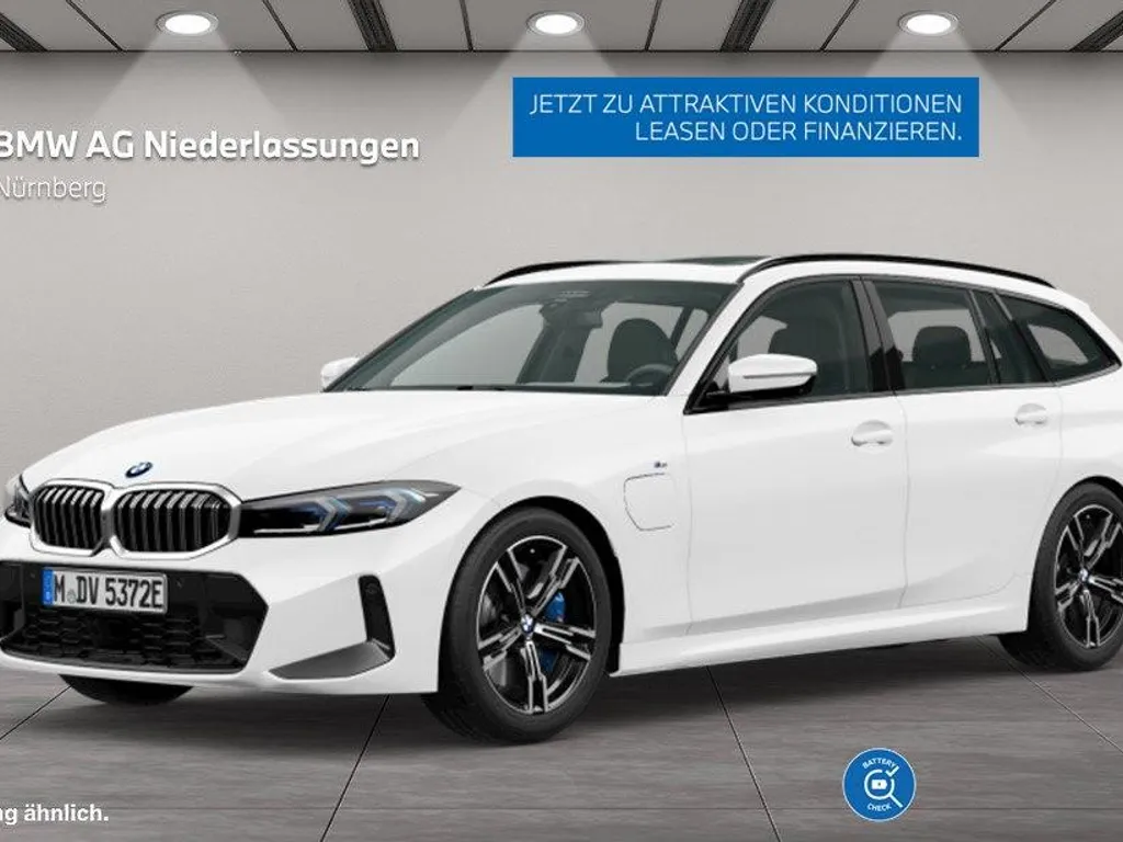 BMW 330