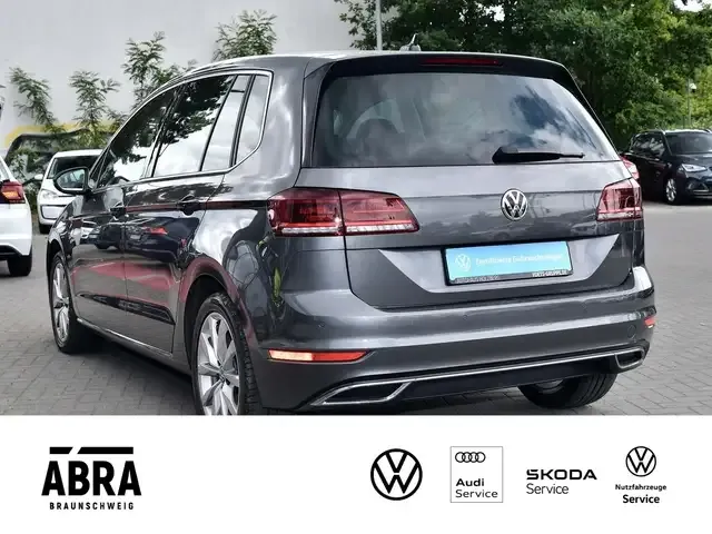 Volkswagen Golf Sportsvan