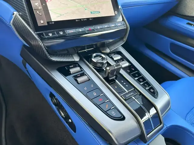 Aston Martin Vanquish