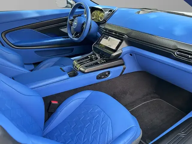 Aston Martin Vanquish