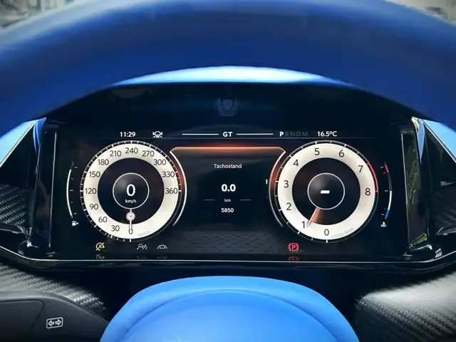 Aston Martin Vanquish